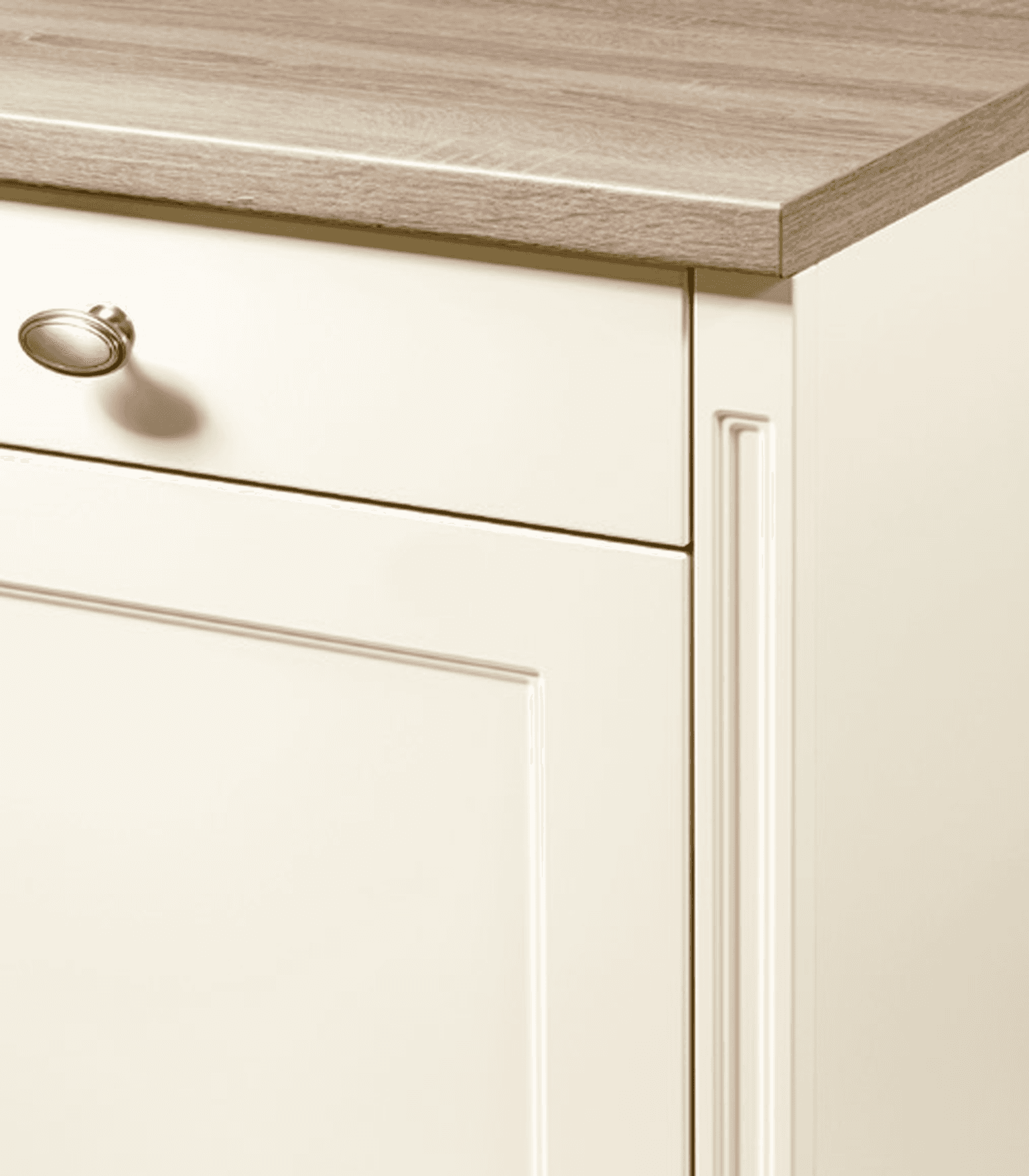 883 Lack, Magnolia matt - Chalet Landhaus Pilaster von Nobilia