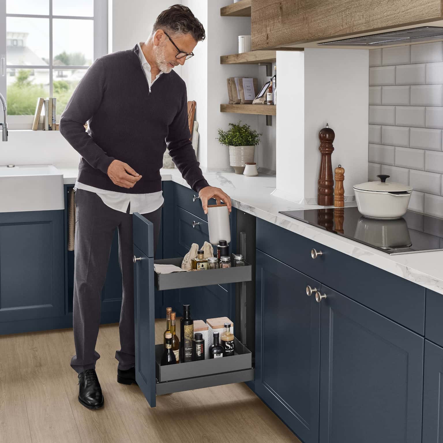Nobilia Unterschrank als Apothekerschrank mit 2 Metallboxen Junior Verstiftet